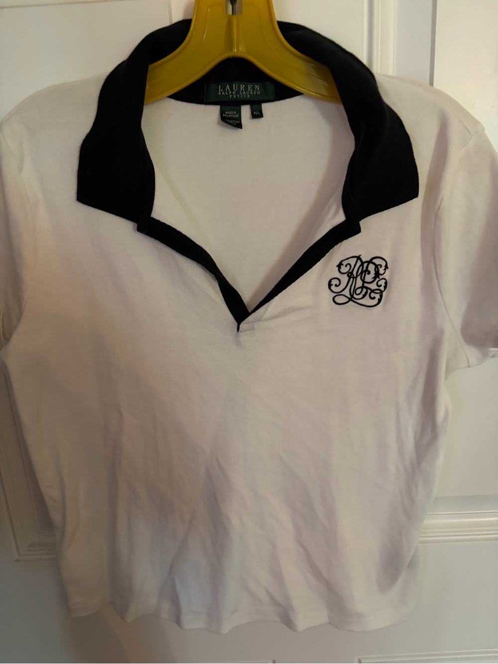 Lauren Ralph Lauren Womans polo with Black Collar